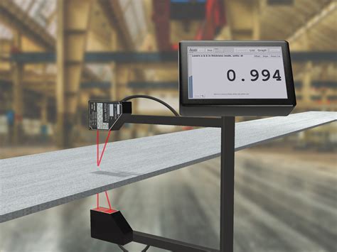 laser sensor for thickness measurement